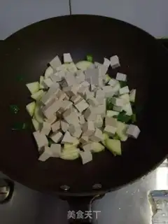 Make Shrimp tofu soup step 3