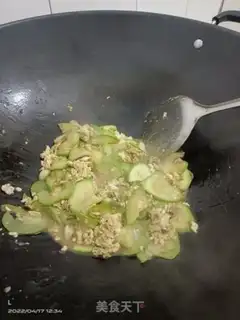 Make Cracker eggs step 3