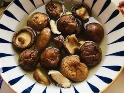 Make Spaghetti mushroom beef sauce step 0