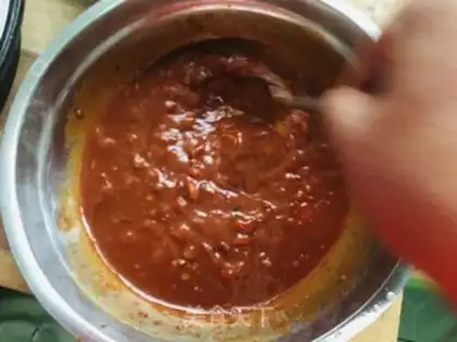 Make Spaghetti mushroom beef sauce step 5