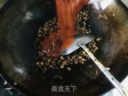 Make Spaghetti mushroom beef sauce step 9