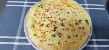 Make Milk ham eggcake step 4