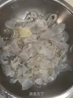 Make A cucumber swirl step 1