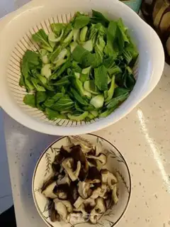 Make Mushroom oil step 0
