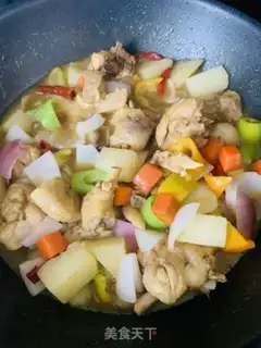 Make Curry potato chicken step 4