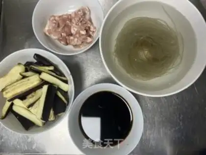 Make Cheese and pork fans step 0