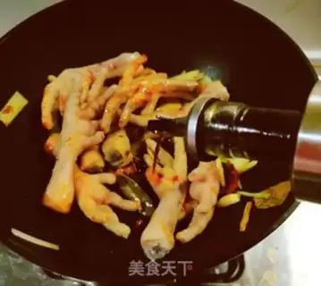 Make The fragrance of chicken claws step 7