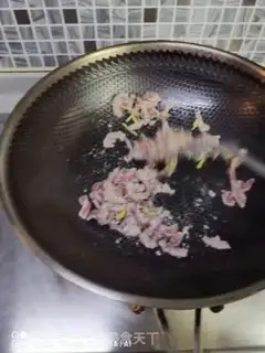 Make Sheep-apple fried meat step 1