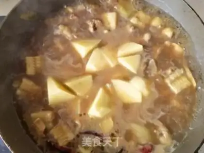Make Roasted corn potatoes, chicken legs step 16