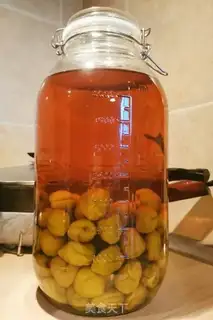 Make Blue plum wine step 6