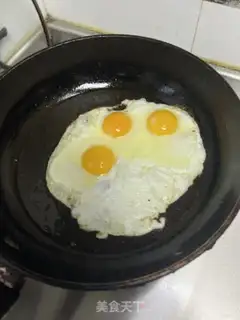 Make The buns are cold, the eggs are cold step 5