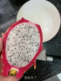 Make Milk and fruit tacos step 3