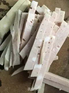 Make A meat bar with garlic step 0