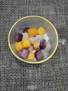 Make Milk and fruit tacos step 7