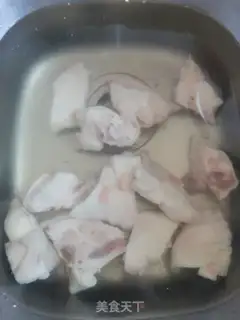 Make Hot pig hoof step 0