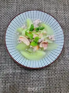 Make cucumber-dry squid soup step 10
