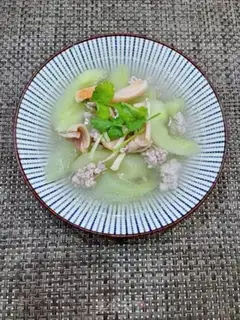 Make cucumber-dry squid soup step 11