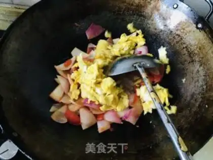 Make Onion fried eggs step 6