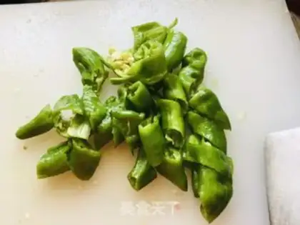 Make Chili fried meat step 1