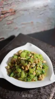 Make Chicken chest fried cucumber step 6