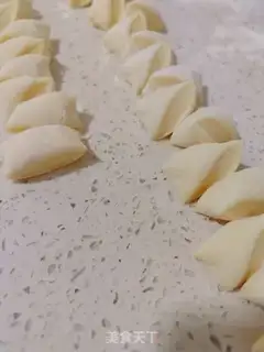 Make Frozen pork dumplings step 5