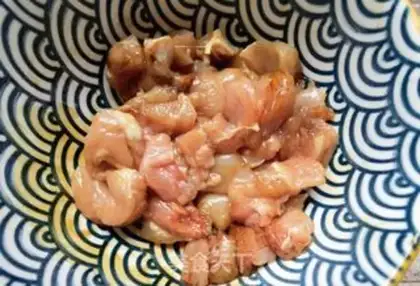 Make Garlic moths and chicken legs step 5