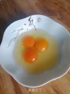 Make Eggs step 0