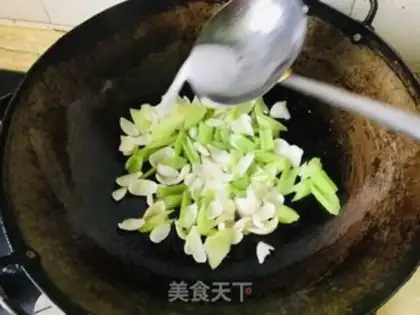 Make Celery makes lilies step 10