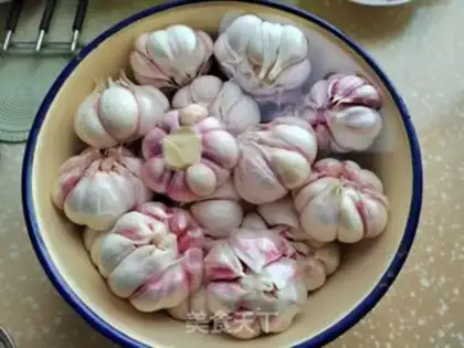 Make Garlic step 1