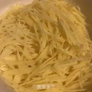 Make Frozen potatoes step 0