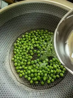 Make Peas gravy step 3