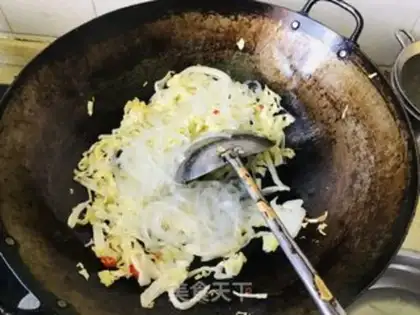 Make The cabbage and the crystal fans step 4
