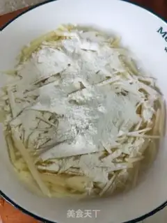 Make Onion potato eggcake step 4
