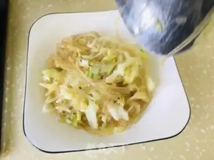 Make The cabbage and the crystal fans step 9