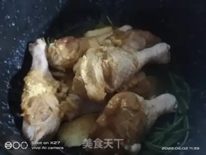 Make Salt chicken leg step 2