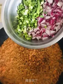 Make Beef grains of carrots and onion fried rice step 7