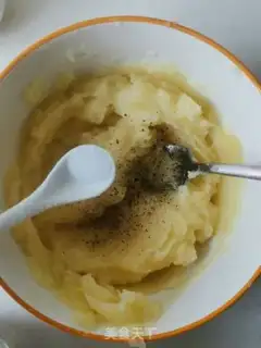 Make Chicken potatoes sandwich step 3