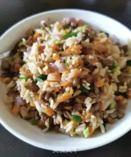 Make Beef grains of carrots and onion fried rice step 10