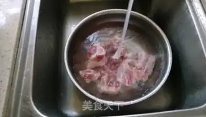 Make Northeast sauce bone step 1