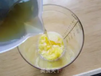 Make pineapple juice step 3