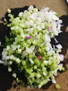 Make Onion fried eggs step 2