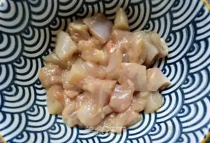 Make Garlic fried chicken step 4