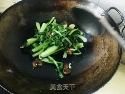 Make Fry mushrooms and cabbage step 6
