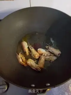 Make Tomato shrimp congee step 2