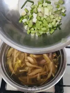 Make Soup of bouquet step 6
