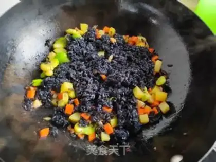 Make Scrambled rice step 5