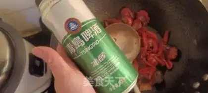 Make Spicy 13-spicy lobster step 9
