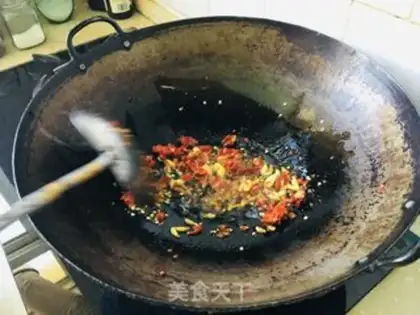 Make Hot pepper and pickles step 1