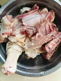 Make Chicken potatoes and garlic step 0