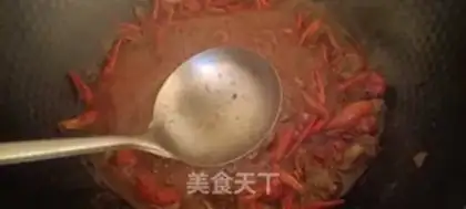 Make Spicy 13-spicy lobster step 10